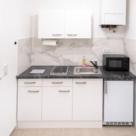 Radiant Premium Apartments - Fuenfhaus Vienna Exterior photo